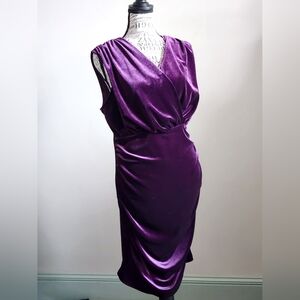 Elegant Purple Velvet Sleeveless Dress